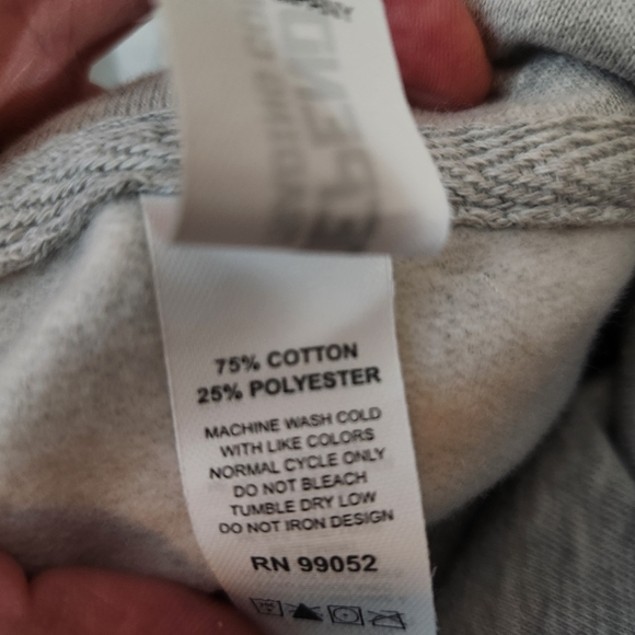 NWOT Team No Quit Unisex Gray Hoodie - Picture 4 of 4